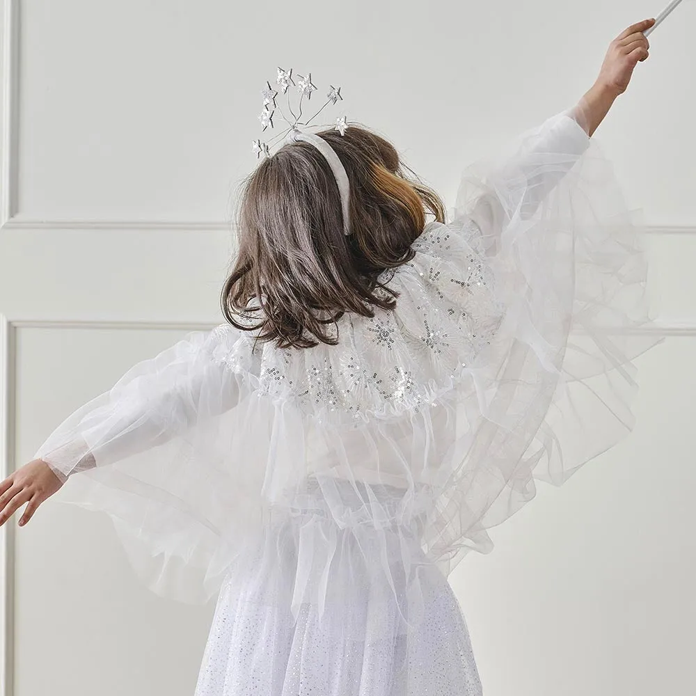 Cape de princesse en tulle blanc et argent
