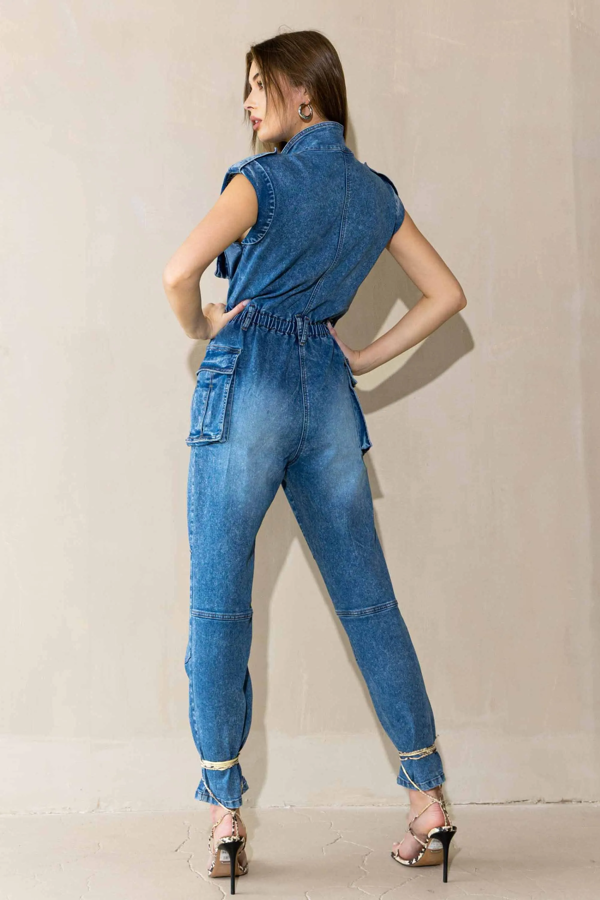 Cargo Pockets Rolled Sleeve Jumpsuit