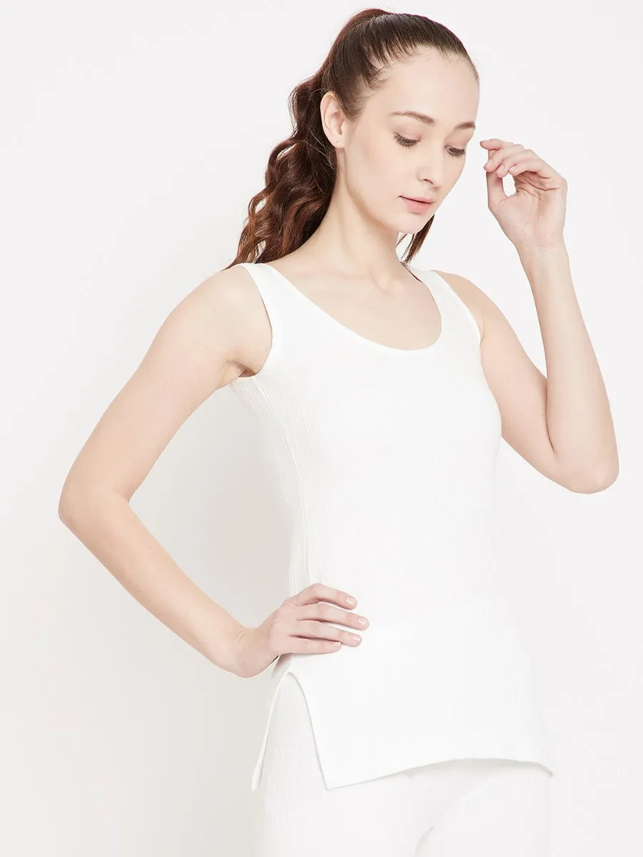 Neva Esancia Deep Scoop Neck Sleeveless Warmer/Thermal Upper for Women