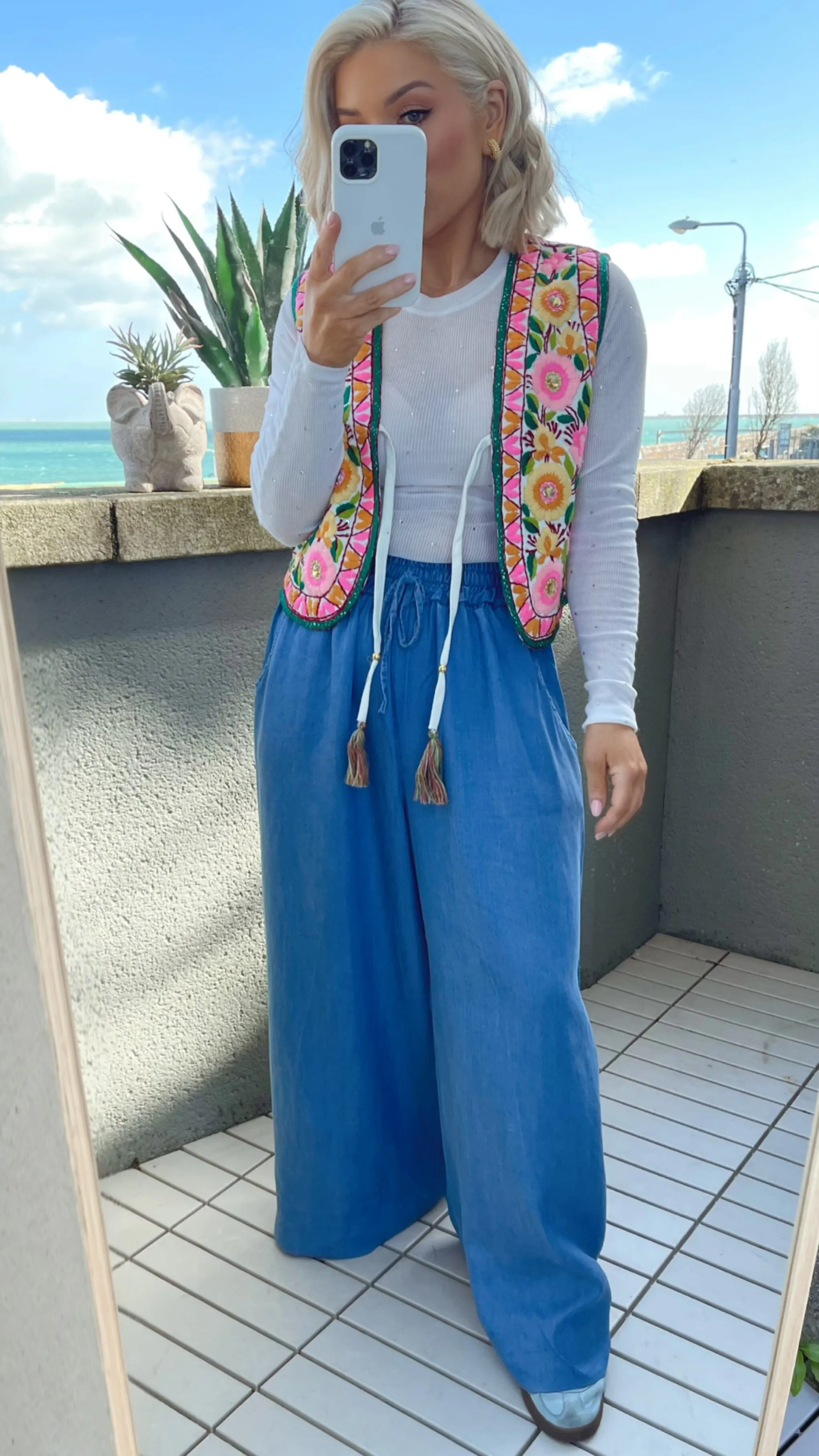 SOLEIL HAND EMBROIDERED GILET