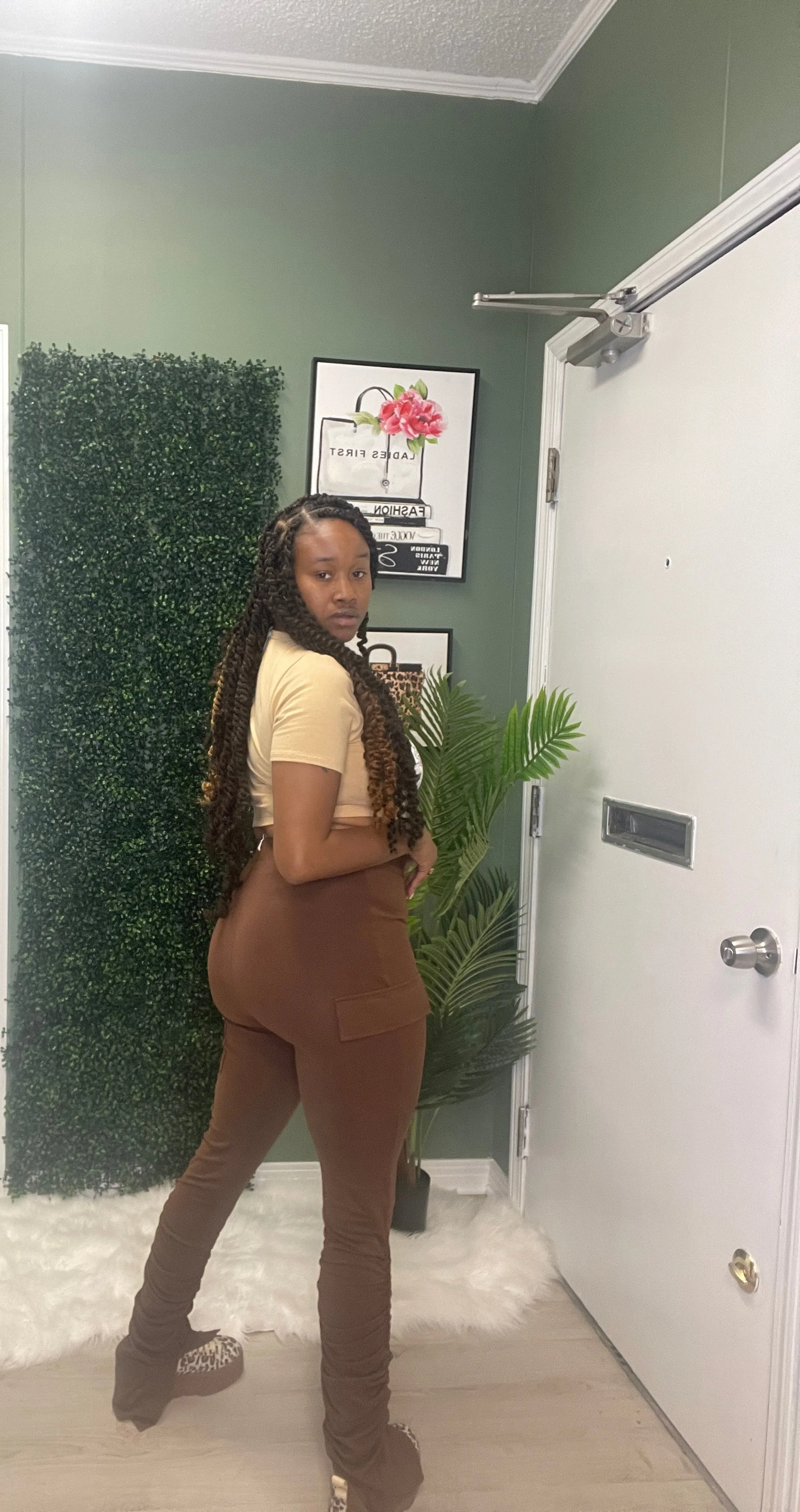 Stack me Brown cargo pants
