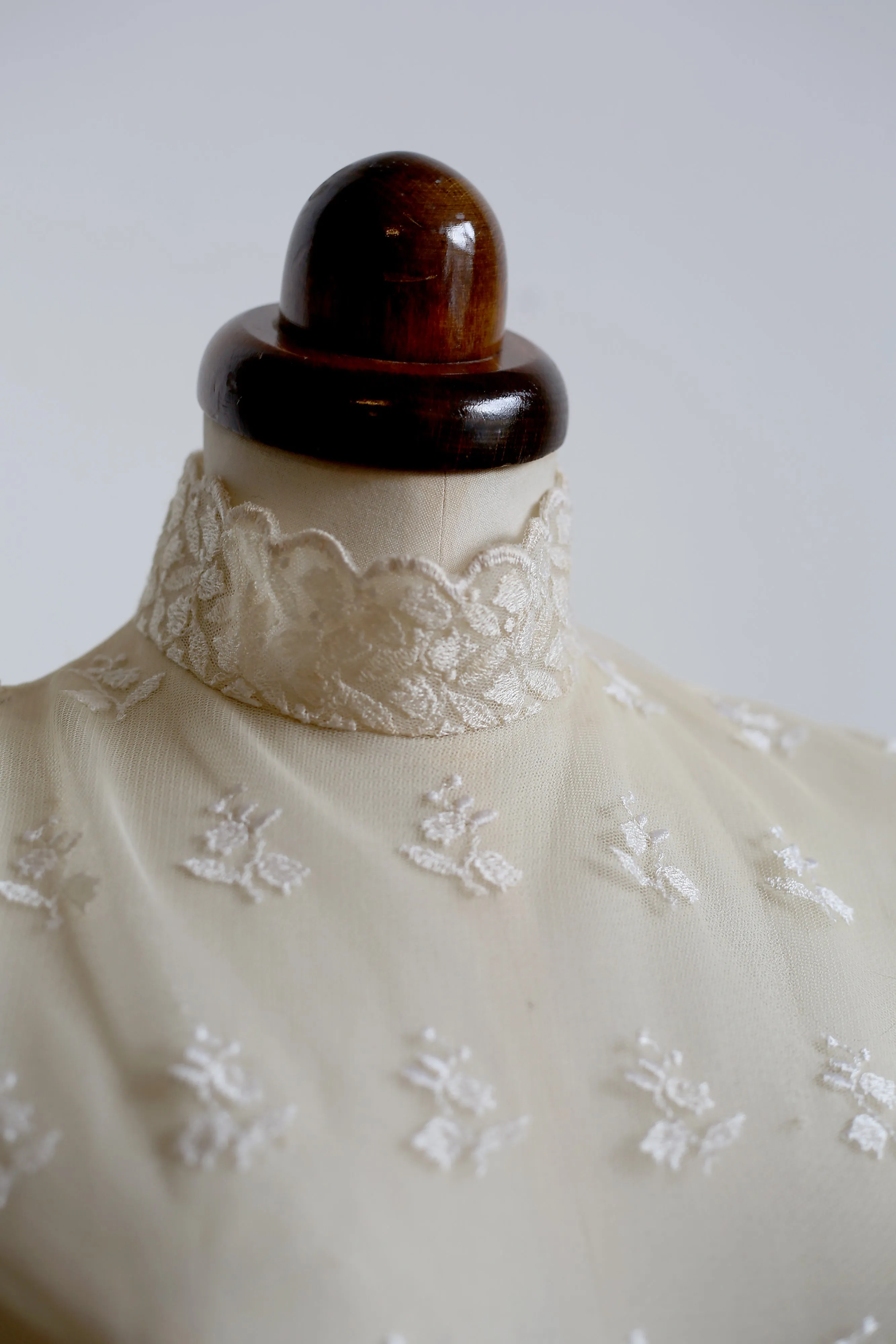 Vintage 1970s Edwardian Style Cream Lace Wedding Dress