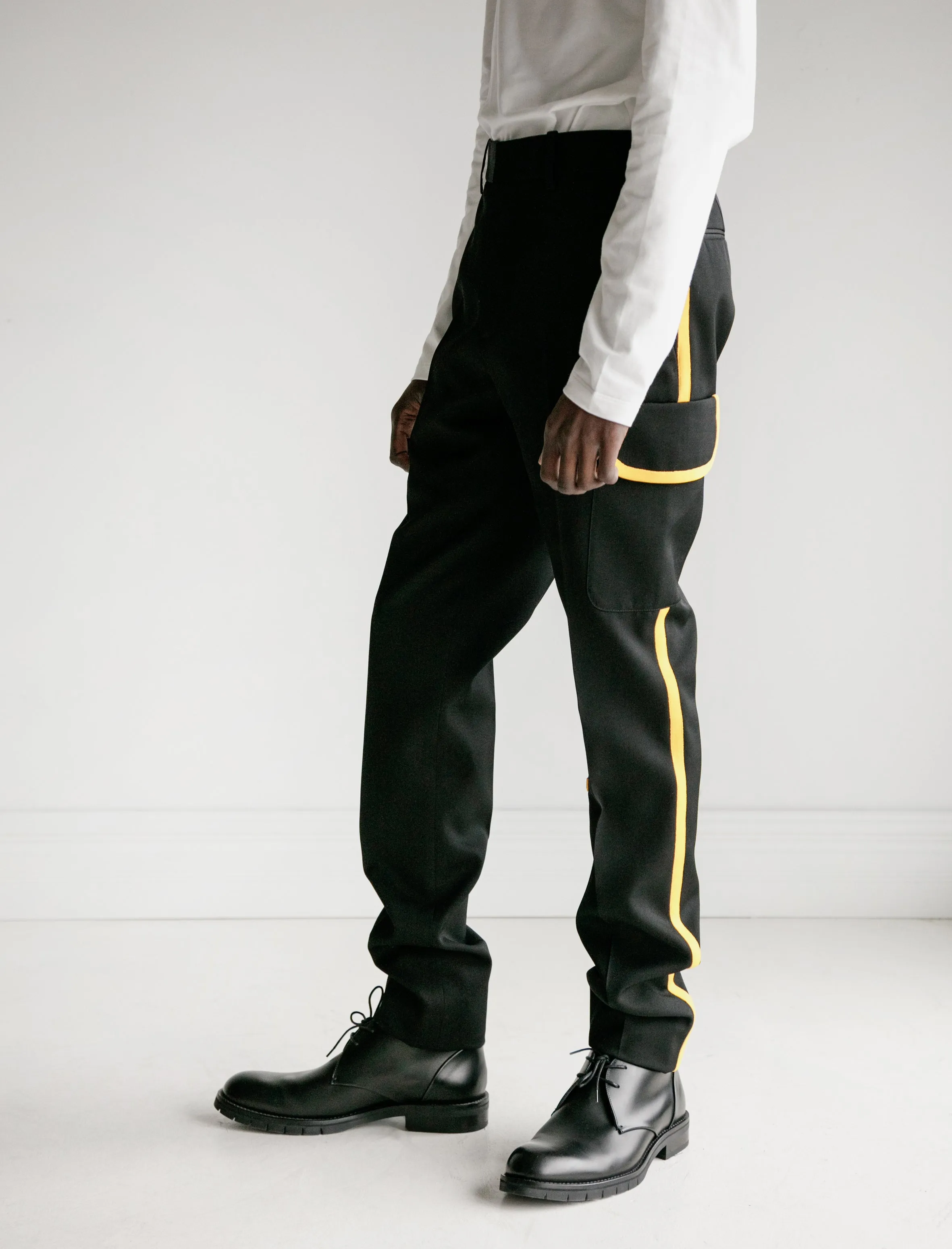 Wool Gabardine Cigarette Contrast Binding Pants