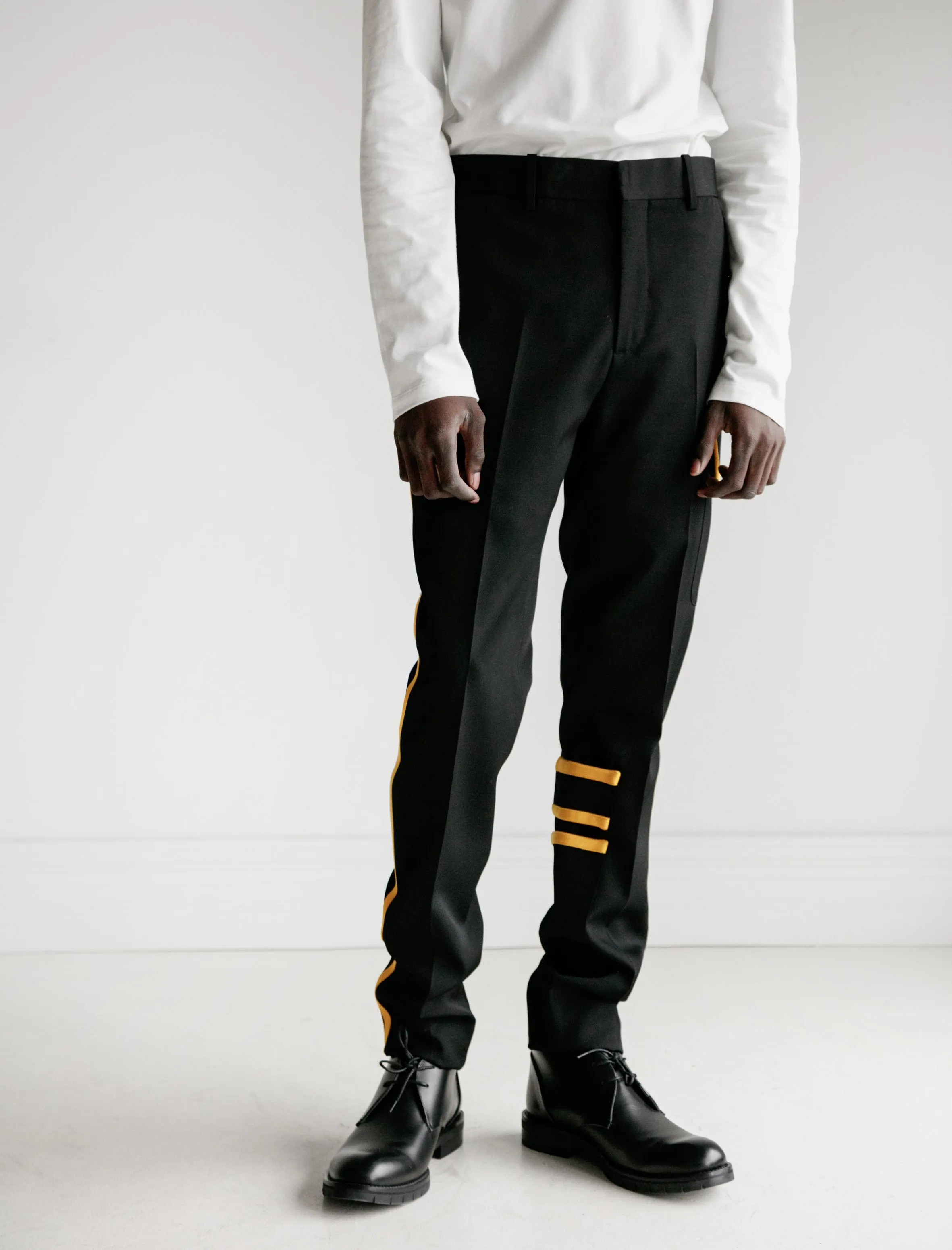 Wool Gabardine Cigarette Contrast Binding Pants