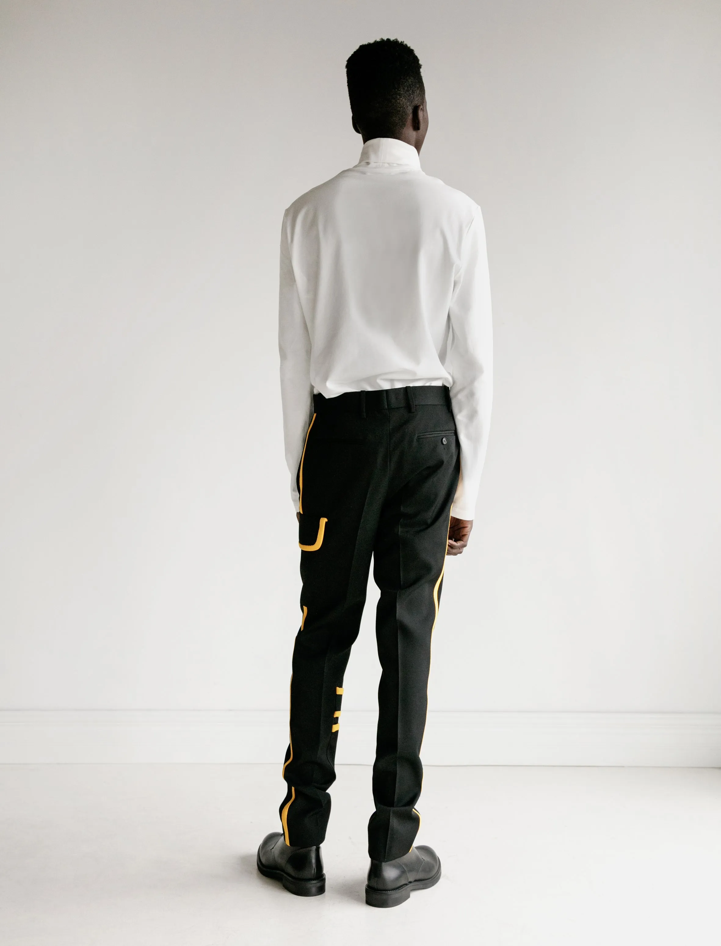 Wool Gabardine Cigarette Contrast Binding Pants