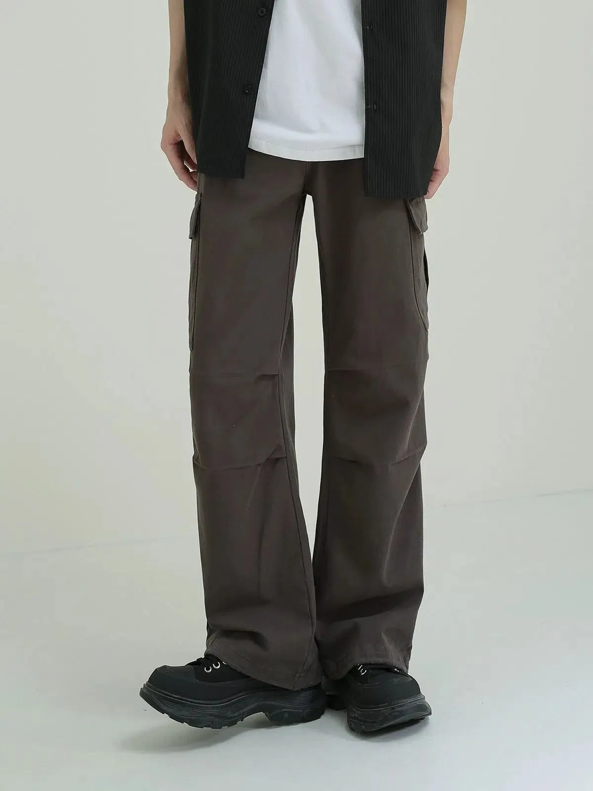 Zhou Side Pocket Pleated Cargo Pants